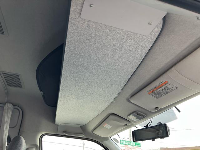 ハイエースバン 　キャンピング　８ナンバー　５人乗り　ガソリン車　ナビ　ＴＶ　バックカメラ新品　Ｂｌｕｅｔｏｏｔｈ　フロアマット新品　ハンドル新品　ＥＴＣ　ＬＥＤヘッドライト　キーレス　ロング　ハイルーフ（37枚目）