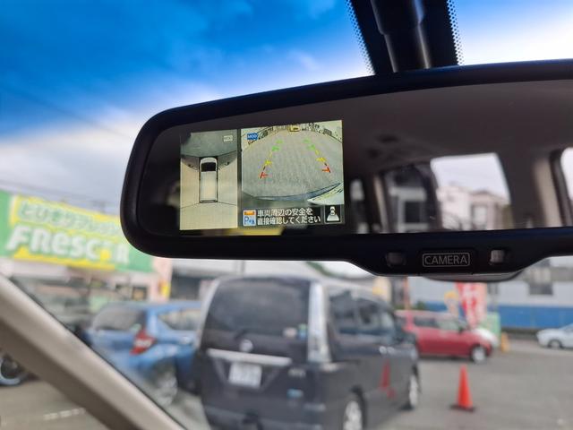 セレナ ハイウェイスター　Ｖセレ＋セーフティ　ＳＨＶ　Ａセフ　ＥＴＣ　全周囲カメラ　ナビ　ＴＶ　クリアランスソナー　オートクルーズコントロール　レーンアシスト　衝突被害軽減システム　両側電動スライドドア　オートライト　ＬＥＤヘッドランプ　スマートキー（8枚目）