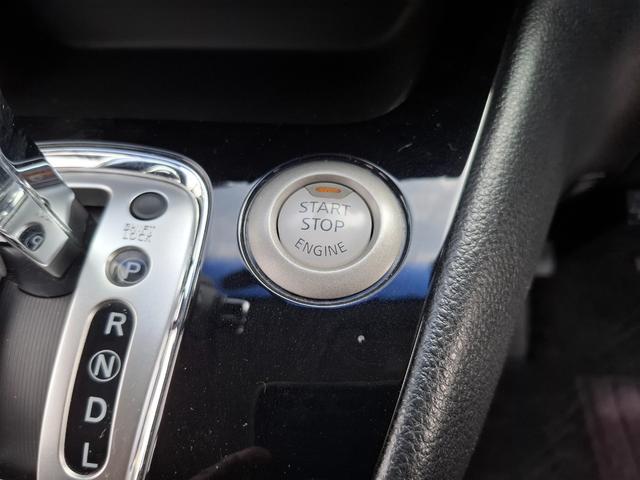 セレナ ハイウェイスター　Ｖセレ＋セーフティ　ＳＨＶ　Ａセフ　ＥＴＣ　全周囲カメラ　ナビ　ＴＶ　クリアランスソナー　オートクルーズコントロール　レーンアシスト　衝突被害軽減システム　両側電動スライドドア　オートライト　ＬＥＤヘッドランプ　スマートキー（11枚目）