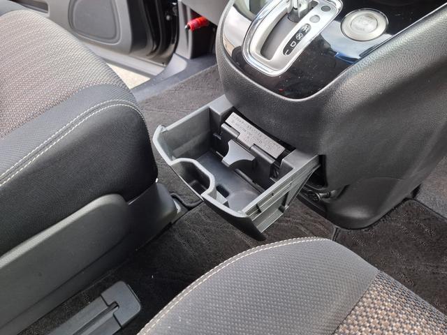 セレナ ハイウェイスター　Ｖセレ＋セーフティ　ＳＨＶ　Ａセフ　ＥＴＣ　全周囲カメラ　ナビ　ＴＶ　クリアランスソナー　オートクルーズコントロール　レーンアシスト　衝突被害軽減システム　両側電動スライドドア　オートライト　ＬＥＤヘッドランプ　スマートキー（29枚目）