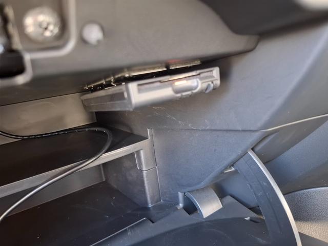 ノート X ドライブレコーダー ETC 全周囲カメラ ナビ TV クリアランスソナー レーンアシスト 衝突被害軽減システム スマートキー アイドリングストップ 電動格納ミラー CVT 盗難防止システム(9枚目)
