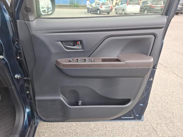 ルーミー Ｇ　ＥＴＣ　バックカメラ　ナビ　ＴＶ　両側電動スライドドア　オートクルーズコントロール　オートライト　スマートキー　アイドリングストップ　電動格納ミラー　ＣＶＴ　盗難防止システム　衝突安全ボディ　ＡＢＳ（53枚目）