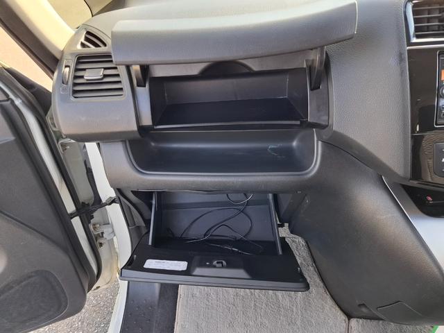 セレナ 20X S-ハイブリッドアドバンスドセーフティパック ETC 全周囲カメラ ナビ TV クリアランスソナー オートクルーズコントロール レーンアシスト 衝突被害軽減システム 両側電動スライドドア オートライト スマートキー アイドリングストップ(45枚目)