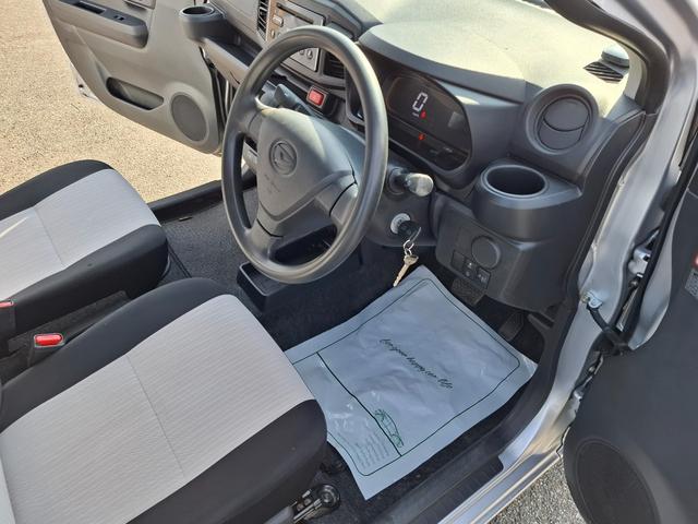 ミライース L キーレスエントリー アイドリングストップ CVT 盗難防止システム ABS ESC CD ミュージックプレイヤー接続可 衝突安全ボディ エアコン パワーステアリング パワーウィンドウ(25枚目)