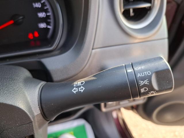 ノート X 全周囲カメラ クリアランスソナー レーンアシスト 衝突被害軽減システム オートライト スマートキー アイドリングストップ 電動格納ミラー CVT 盗難防止システム 衝突安全ボディ ABS ESC CD(8枚目)