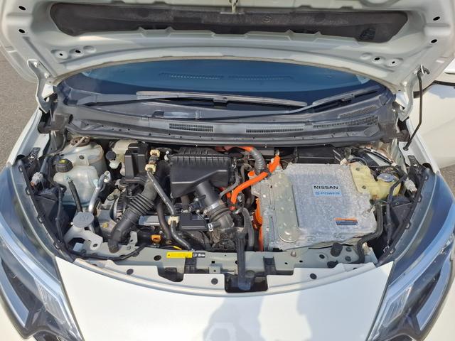 ノート e-パワー X ドライブレコーダー ETC 全周囲カメラ ナビ TV クリアランスソナー レーンアシスト 衝突被害軽減システム オートライト スマートキー 電動格納ミラー CVT 盗難防止システム 衝突安全ボディ(18枚目)