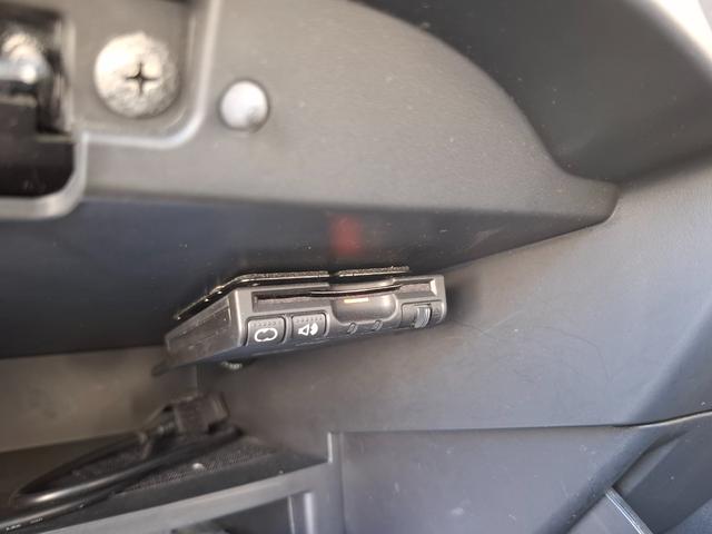 ノート e-パワー X ドライブレコーダー ETC 全周囲カメラ ナビ TV クリアランスソナー レーンアシスト 衝突被害軽減システム オートライト スマートキー 電動格納ミラー CVT 盗難防止システム 衝突安全ボディ(24枚目)