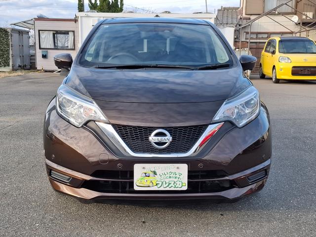 ノート Ｘ　ドライブレコーダー　ＥＴＣ　全周囲カメラ　ＴＶ　クリアランスソナー　レーンアシスト　衝突被害軽減システム　スマートキー　アイドリングストップ　電動格納ミラー　ＣＶＴ　盗難防止システム　衝突安全ボディ（13枚目）