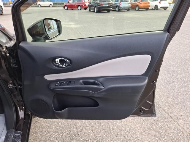 ノート Ｘ　ドライブレコーダー　ＥＴＣ　全周囲カメラ　ＴＶ　クリアランスソナー　レーンアシスト　衝突被害軽減システム　スマートキー　アイドリングストップ　電動格納ミラー　ＣＶＴ　盗難防止システム　衝突安全ボディ（50枚目）