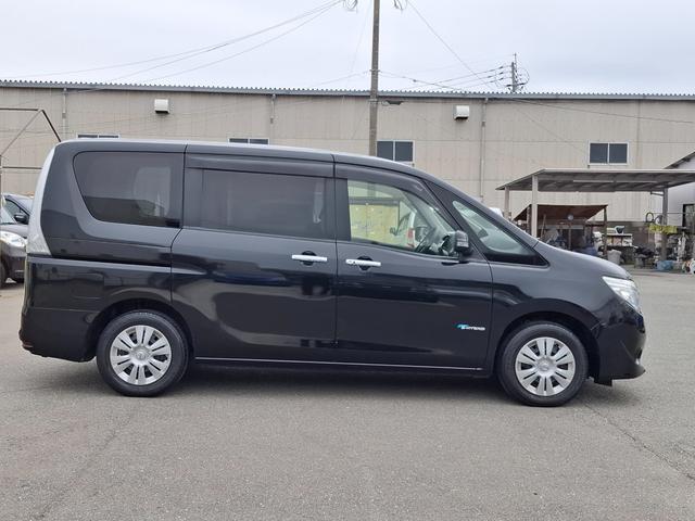 セレナ 20X S-ハイブリッド ETC バックカメラ ナビ TV オートクルーズコントロール レーンアシスト 両側スライド・片側電動 オートライト スマートキー 電動格納ミラー 3列シート CVT CD USB(15枚目)