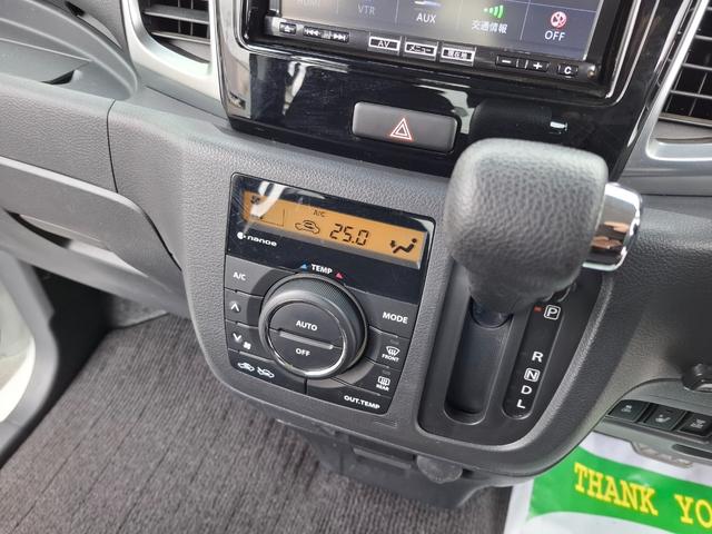 ���i�����ގ��ɕK�����삷�郌�o�[�ł��B����̂��₷�����̂ɂȂ��Ă��܂��B���Ј�x�̊����Ă��������B