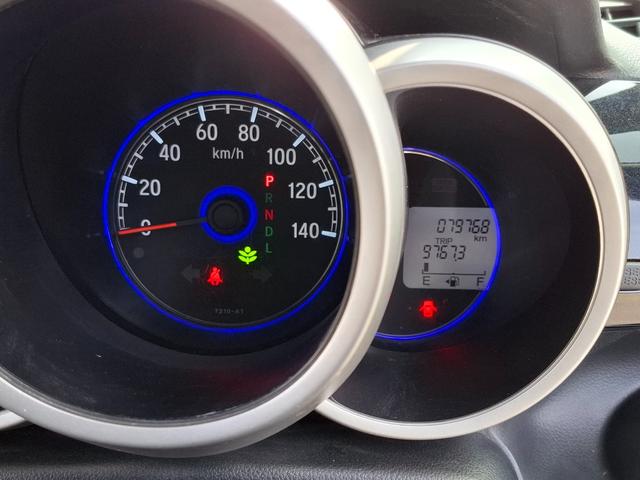 Ｎ－ＢＯＸカスタム Ｇ・Ｌパッケージ　ＥＴＣ　バックカメラ　両側スライド・片側電動　ナビ　ＴＶ　衝突被害軽減システム　オートライト　ＨＩＤ　スマートキー　アイドリングストップ　電動格納ミラー　ベンチシート　ＣＶＴ　盗難防止システム　ＡＢＳ（34枚目）