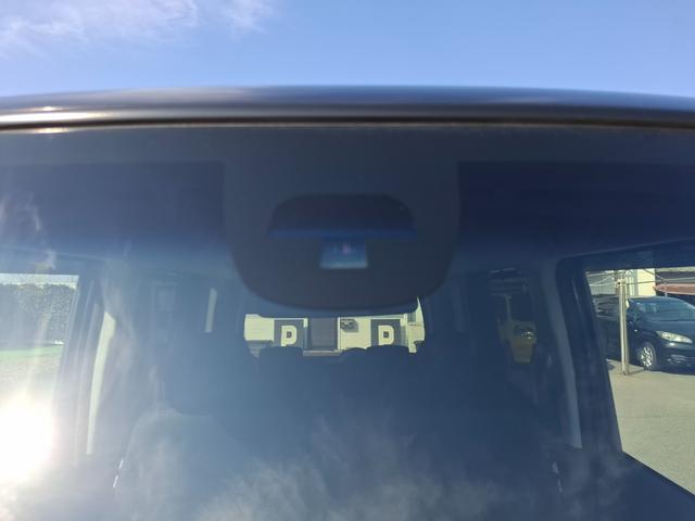 Ｎ－ＢＯＸカスタム Ｇ・Ｌパッケージ　ＥＴＣ　バックカメラ　両側スライド・片側電動　ナビ　ＴＶ　衝突被害軽減システム　オートライト　ＨＩＤ　スマートキー　アイドリングストップ　電動格納ミラー　ベンチシート　ＣＶＴ　盗難防止システム　ＡＢＳ（42枚目）