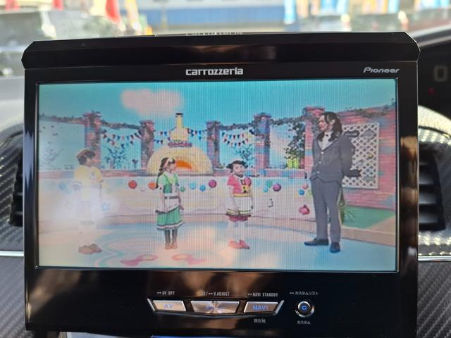 セレナ 20X S-ハイブリッド ナビ TV オートクルーズコントロール 両側電動スライドドア オートライト スマートキー アイドリングストップ 電動格納ミラー 後席モニター 3列シート CVT CD ミュージックプレイヤー接続可(5枚目)