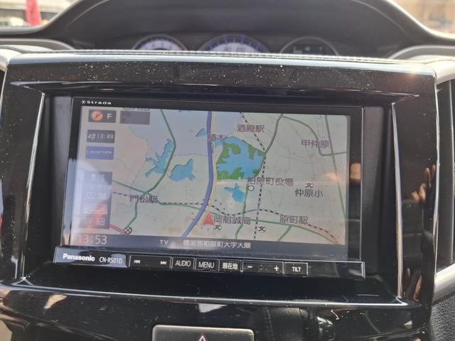 �i�r�t�������s��h���C�u���y�����ЂƎ��I���߂Ă̓��ł��������ƂȂ��G�X�R�[�g���Ă���܂��B