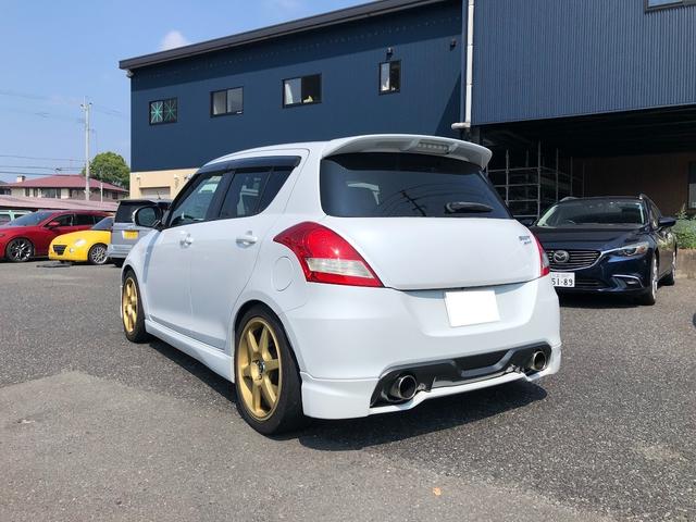 スイフトスポーツ ベースグレード　車高調／モンスタースポーツマフラー／ディスプレイオーディオ（3枚目）