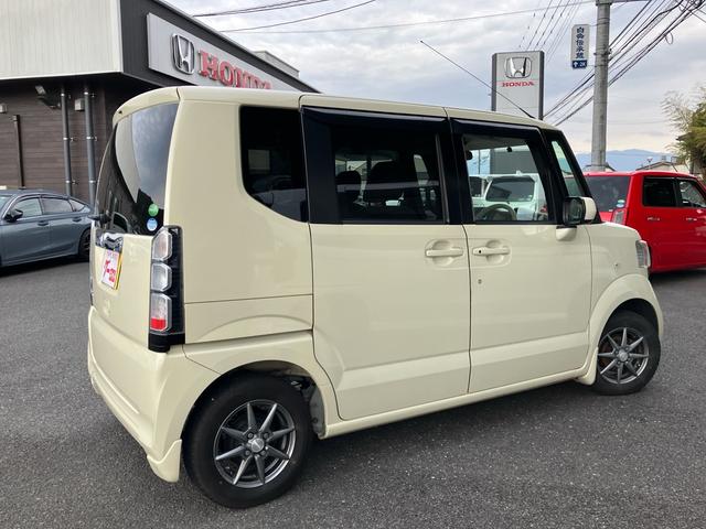 Ｎ－ＢＯＸ Ｇ　スマートキー　プッシュスタート　両側スライドドア　ＣＤ　ＥＴＣ　横滑り防止機能　バイザー　プライバシーガラス（13枚目）