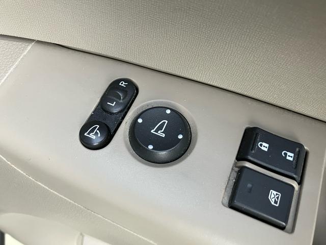 Ｎ－ＢＯＸ Ｇ　スマートキー　プッシュスタート　両側スライドドア　ＣＤ　ＥＴＣ　横滑り防止機能　バイザー　プライバシーガラス（21枚目）