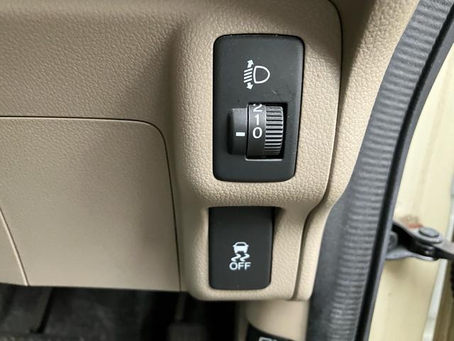 Ｎ－ＢＯＸ Ｇ　スマートキー　プッシュスタート　両側スライドドア　ＣＤ　ＥＴＣ　横滑り防止機能　バイザー　プライバシーガラス（30枚目）