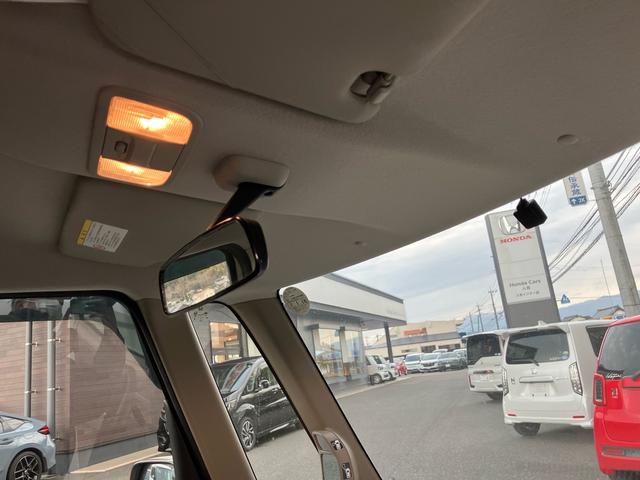 Ｎ－ＢＯＸ Ｇ　スマートキー　プッシュスタート　両側スライドドア　ＣＤ　ＥＴＣ　横滑り防止機能　バイザー　プライバシーガラス（37枚目）