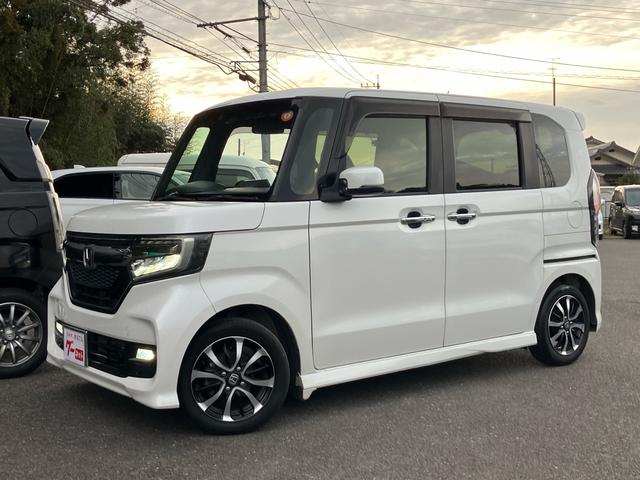 N-BOXカスタム G・Lホンダセンシング 衝突被害軽減ブレーキ レーンアシスト ナビ ワンセグTV Bluetooth DVD バックカメラ ETC 両側電動スライドドア 前後ドラレコ オートHIDライト(6枚目)