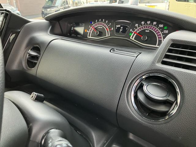 N-BOXカスタム G・Lホンダセンシング 衝突被害軽減ブレーキ レーンアシスト ナビ ワンセグTV Bluetooth DVD バックカメラ ETC 両側電動スライドドア 前後ドラレコ オートHIDライト(32枚目)