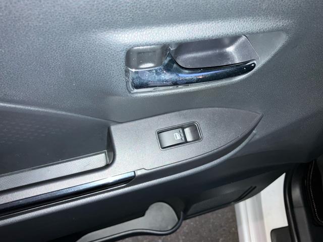 タント カスタムRS スマートキー プッシュスタート 両側電動スライドドア USB入力端子 シートヒーター LEDヘッドランプ オートライト 衝突被害軽減システム クリアランスソナー アイドリングストップ 電動格納ミラー(26枚目)