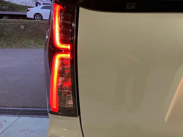 タント カスタムRS スマートキー プッシュスタート 両側電動スライドドア USB入力端子 シートヒーター LEDヘッドランプ オートライト 衝突被害軽減システム クリアランスソナー アイドリングストップ 電動格納ミラー(50枚目)