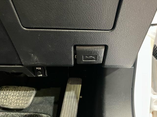 マークX プレミアム TV&ナビ シートヒーター バックカメラ キーレスエントリー プッシュスタート Bluetooth オートクルーズコントロール エアバック パワーウィンドウ オートライト(19枚目)