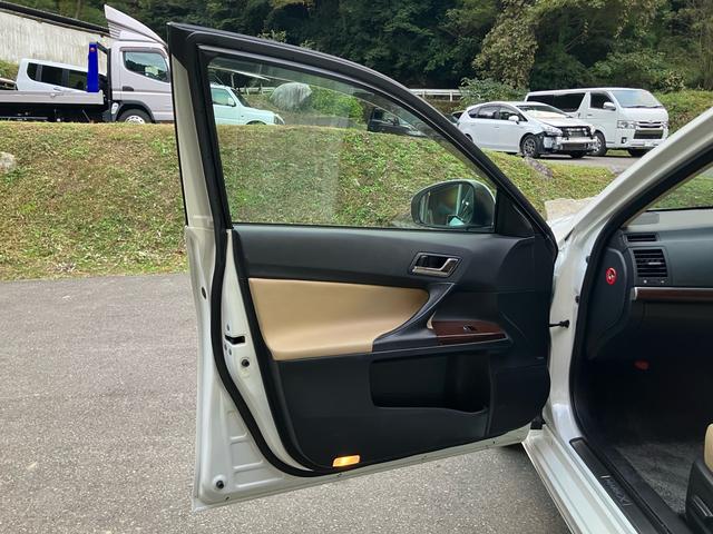 マークX プレミアム TV&ナビ シートヒーター バックカメラ キーレスエントリー プッシュスタート Bluetooth オートクルーズコントロール エアバック パワーウィンドウ オートライト(33枚目)