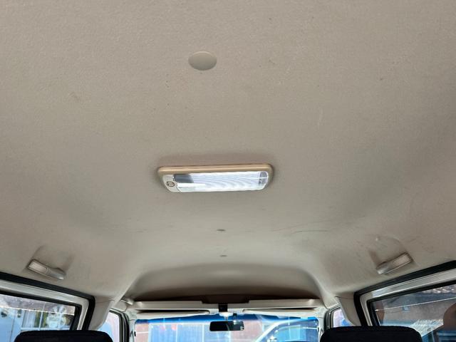 ハイゼットカーゴ クルーズリミテッド　ハイルーフ　社外ナビ（Ｂｌｕｅｔｏｏｔｈ付・フルセグ）　ＥＴＣ　キーレス　電格ミラー　１４インチアルミホイール（10枚目）