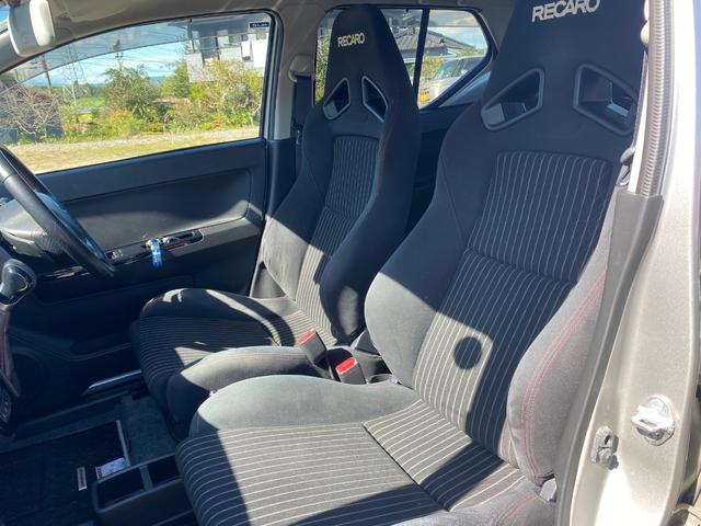 アルトワークス ベースグレード ベースグレード オートマ 前席レカロシート 純正ナビ(ワンセグ) ETC バックカメラ パドルシフト オートライト オートエアコン プッシュスタート(16枚目)