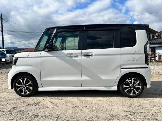 Ｎ－ＢＯＸカスタム Ｇ・Ｌホンダセンシング　２トーン　両側パワースライドドア　社外ナビ（Ｂｌｕｅｔｏｏｔｈ・フルセグ）　ＥＴＣ　バックカメラ　オートハイビーム　オートエアコン　プッシュスタート　クルーズコントロール　純正１４インチアルミホイール（6枚目）