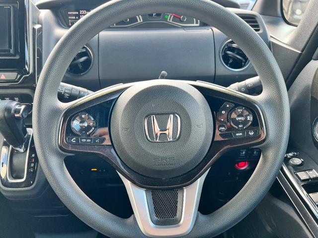 Ｎ－ＢＯＸカスタム Ｇ・Ｌホンダセンシング　２トーン　両側パワースライドドア　社外ナビ（Ｂｌｕｅｔｏｏｔｈ・フルセグ）　ＥＴＣ　バックカメラ　オートハイビーム　オートエアコン　プッシュスタート　クルーズコントロール　純正１４インチアルミホイール（21枚目）