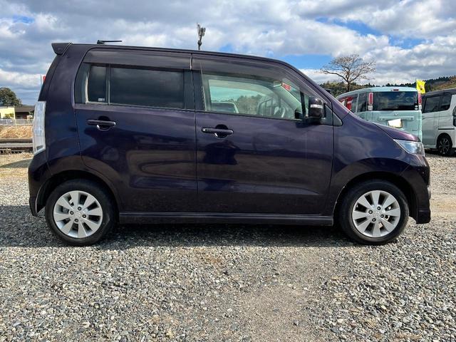 ワゴンＲスティングレー リミテッドＩＩ　純正ナビ（ワンセグＴＶ）　ＥＴＣ　バックカメラ　オートエアコン　オートライト　プッシュスタート　運転席のみシートヒーター　１４インチアルミホイール（5枚目）