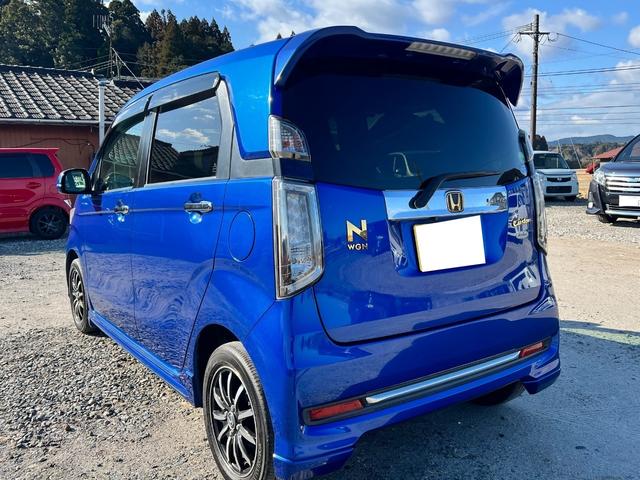 Ｎ－ＷＧＮカスタム Ｇ・ターボパッケージ　ターボ車　純正ナビ（Ｂｌｕｅｔｏｏｔｈ・フルセグ）　クルーズコントロール　ＥＴＣ　バックカメラ　前後ドラレコ　オートライト　オートエアコン　純正１４インチアルミホイール（8枚目）