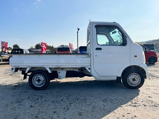 キャリイトラック ＫＣエアコン・パワステ　パートタイム４ＷＤ　　５速マニュアル　エアコン　パワステ　タイミングチェーン（5枚目）