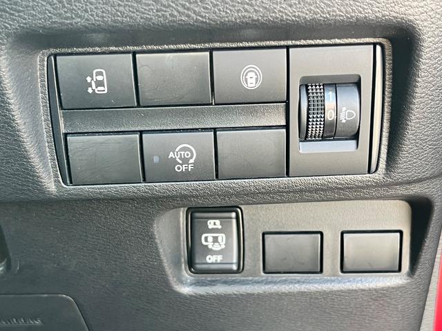 ルークス ハイウェイスター　Ｘ　２トーン　９インチ純正ナビ（Ｂｌｕｅｔｏｏｔｈ・フルセグ）　全周囲カメラ　片側パワースライドドア　前後ドラレコ　ＥＴＣ２．０　後席フィルム施工　オートエアコン　オートハイビーム　純正１４インチアルミ（30枚目）