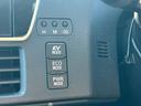 ハイブリッドＳｉ　７人乗り　両側パワースライドドア　純正１０インチナビ（Ｂｌｕｅｔｏｏｔｈ・フルセグＴＶ）　バックカメラ　ＥＴＣ　前後ドラレコ　オートハイビーム　オートエアコン　プッシュスタート　純正１６インアルミ（31枚目）