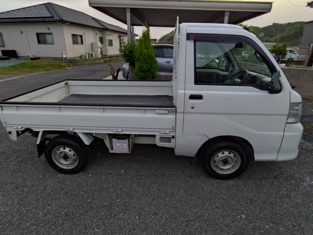 ハイゼットトラック 　４ＷＤ　ＭＴ（4枚目）