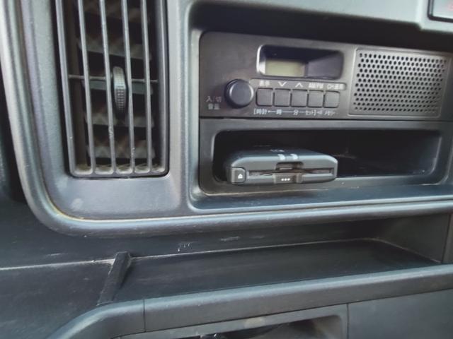 TOYOTA PIXIS VAN DELUXE SA III