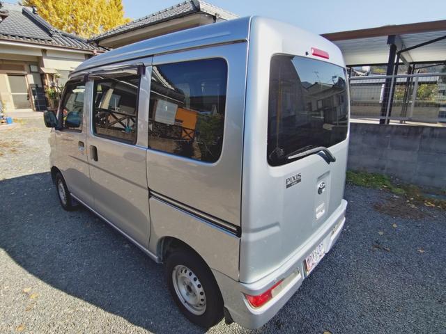 TOYOTA PIXIS VAN DELUXE SA III