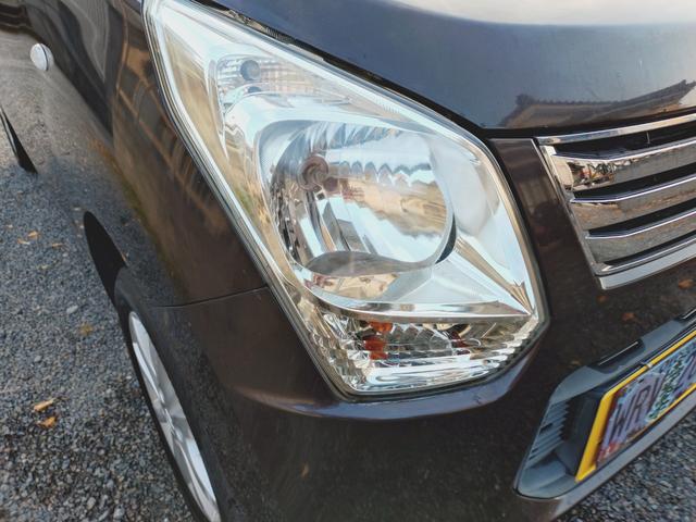 ワゴンR FX ETC キーレスエントリー アイドリングストップ 電動格納ミラー ベンチシート CVT 盗難防止システム ABS CD アルミホイール 衝突安全ボディ エアコン パワーステアリング パワーウィンドウ(23枚目)