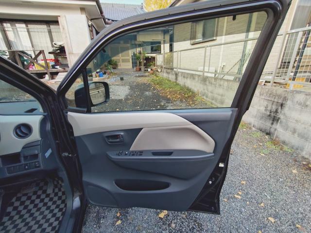 ワゴンR FX ETC キーレスエントリー アイドリングストップ 電動格納ミラー ベンチシート CVT 盗難防止システム ABS CD アルミホイール 衝突安全ボディ エアコン パワーステアリング パワーウィンドウ(45枚目)