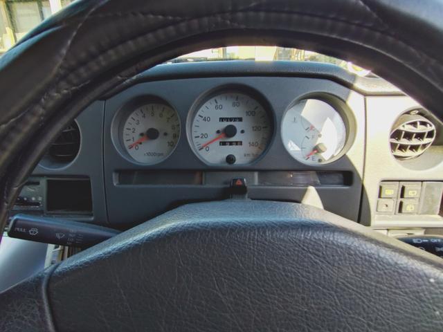 ジムニー ワイルドウインド　４ＷＤ　ＭＴ　アルミホイール　エアコン　社外バンパーＦ．Ｒ（5枚目）