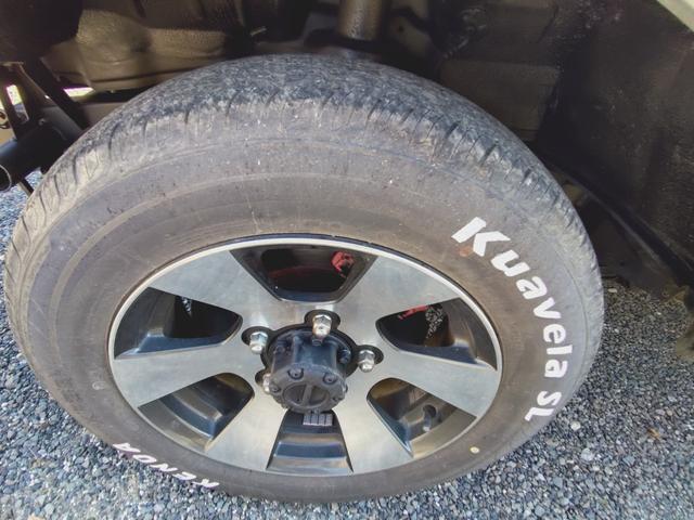 ジムニー ワイルドウインド　４ＷＤ　ＭＴ　アルミホイール　エアコン　社外バンパーＦ．Ｒ（32枚目）