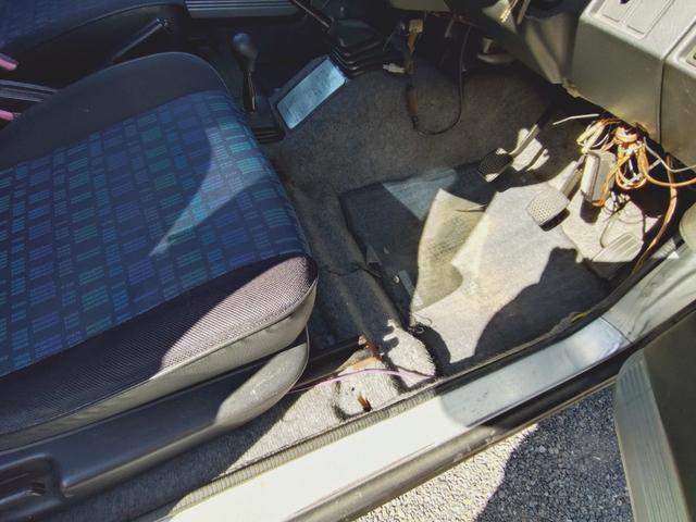 ジムニー ワイルドウインド　４ＷＤ　ＭＴ　アルミホイール　エアコン　社外バンパーＦ．Ｒ（52枚目）