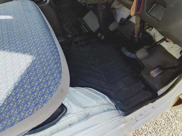 �݌Ɋm�F�ȂǂɊւ��ẮA���C�y�ɂ��₢���킹���������B