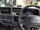 サンバートラック 　４ＷＤ　ＭＴ　エアコン　運転席エアバッグ　タイヤ新品交換済（2枚目）