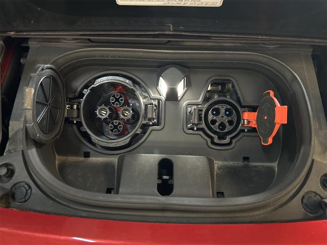 リーフ Ｘ　１０万台記念車　ＥＴＣ　バックカメラ　ナビ　ＴＶ　クリアランスソナー　オートクルーズコントロール　衝突被害軽減システム　アルミホイール　オートライト　ＬＥＤヘッドランプ　スマートキー　電動格納ミラー　シートヒーター（19枚目）